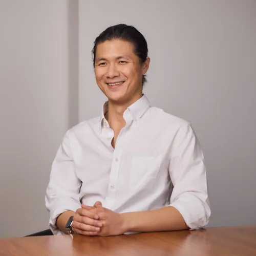 Tong Zhi